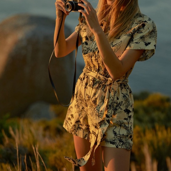 Anthropologie Corey Lynn Calter yellow toile shorts Romper jumpsuit S 8 NWT